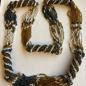 Elegant Multicolor Beaded Necklace